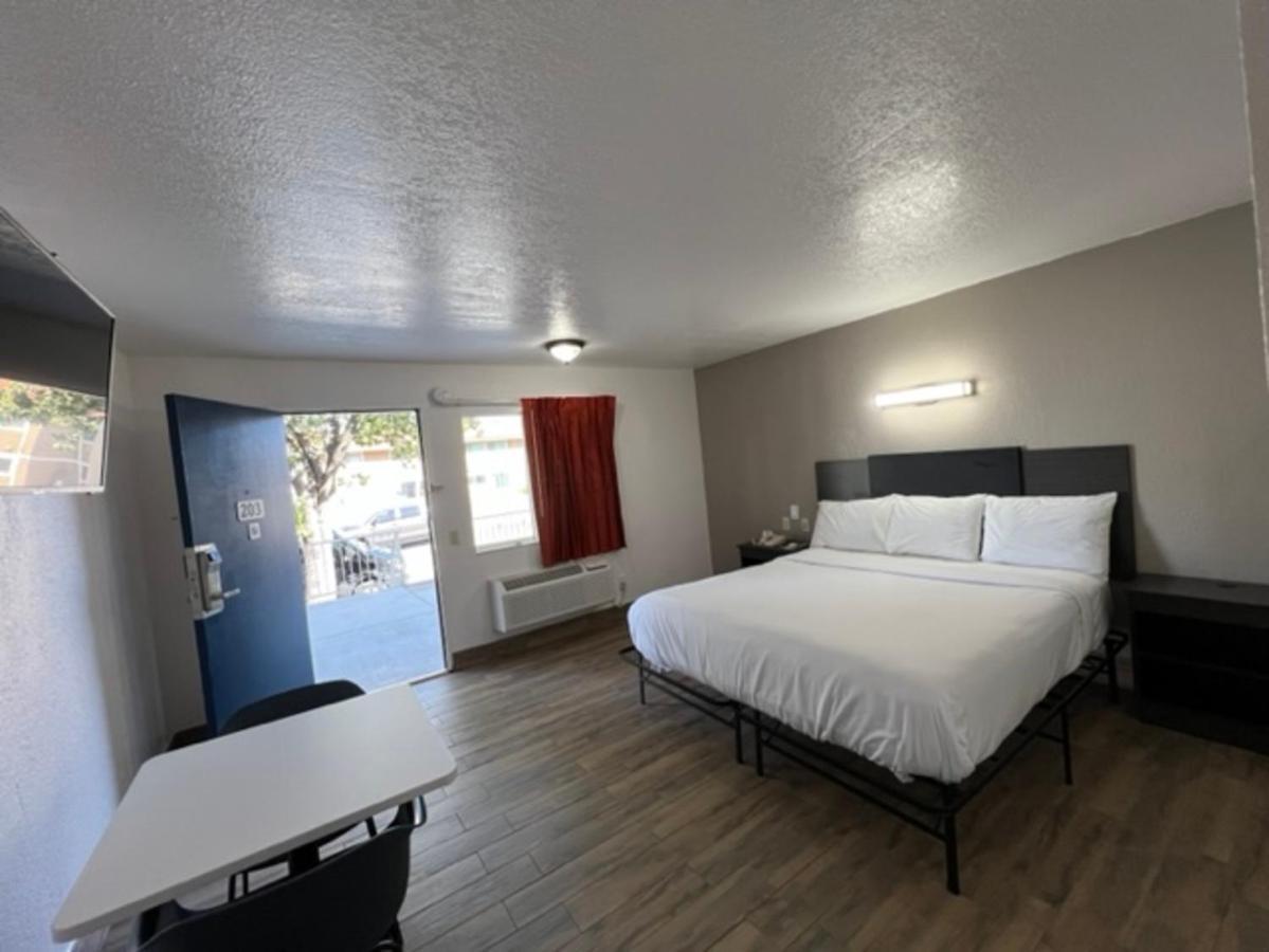 Motel 6-Orange, Ca - Anaheim Екстер'єр фото
