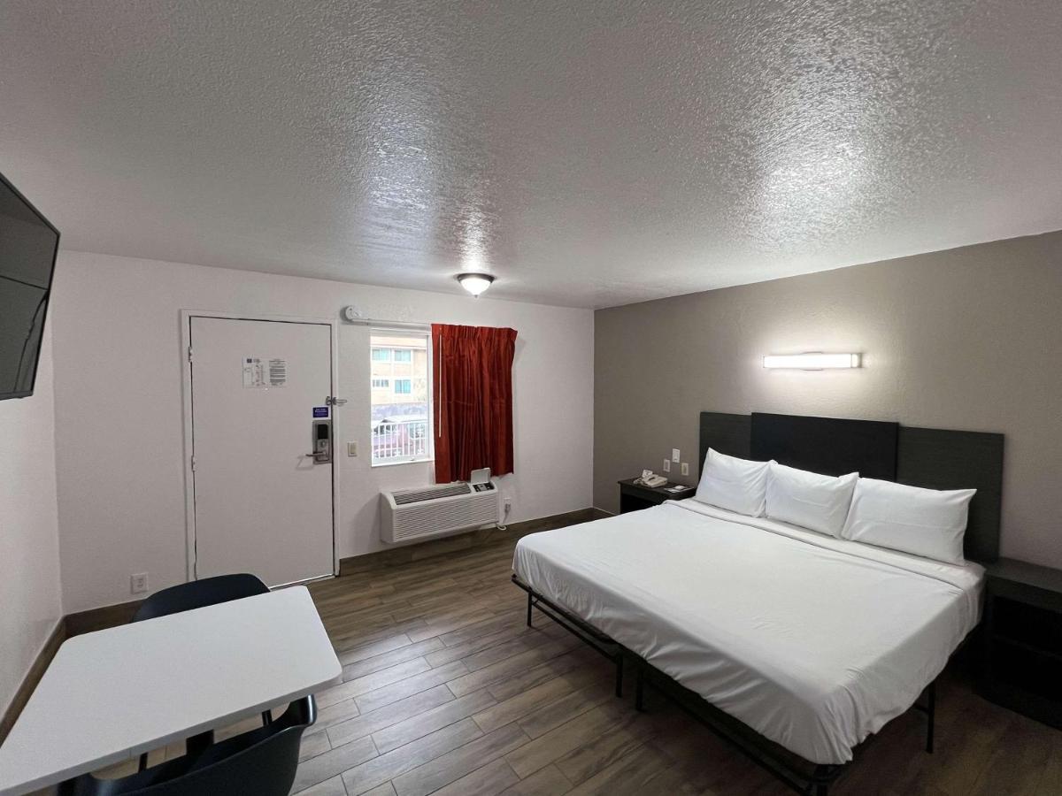 Motel 6-Orange, Ca - Anaheim Екстер'єр фото